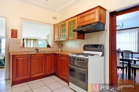 Property photo of 43 Bailey Parade Peakhurst NSW 2210