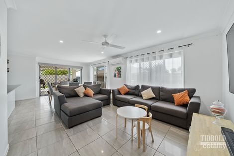 Property photo of 6 Beverley Court Redland Bay QLD 4165