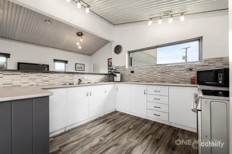 Property photo of 5/270 Stanley Highway Stanley TAS 7331