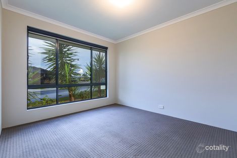 Property photo of 26 Rathlin Cove Canning Vale WA 6155