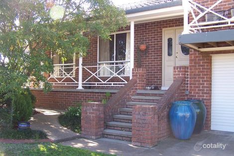 Property photo of 10 The Terrace Hillvue NSW 2340