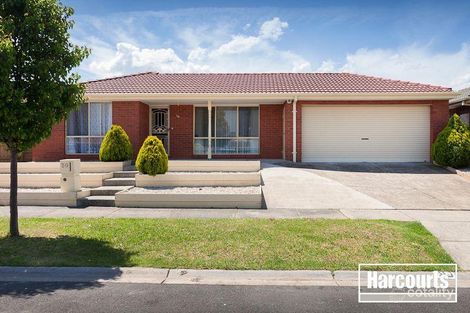 30 Cornwell Cres, Cranbourne East, VIC 3977