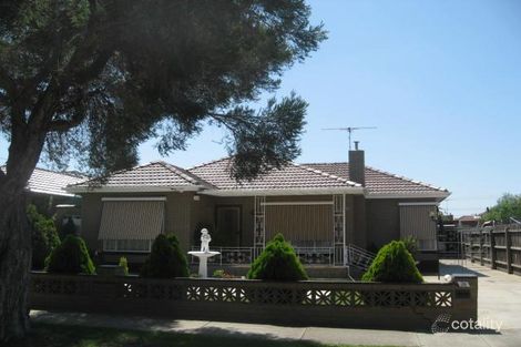 26 Heron Ave, Sunshine North, VIC 3020