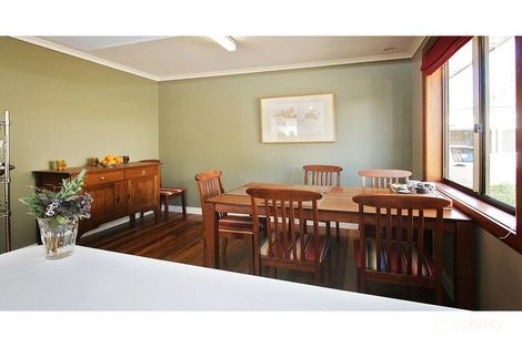 Property photo of 24 Broad Street Lindisfarne TAS 7015