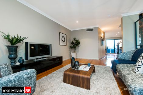 17 Tully Rd, East Perth, WA 6004
