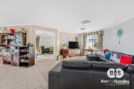 Property photo of 8 Howitt Way Dalyellup WA 6230