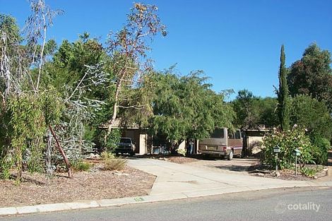 15 Fairlawn Gdns, Heathridge, WA 6027