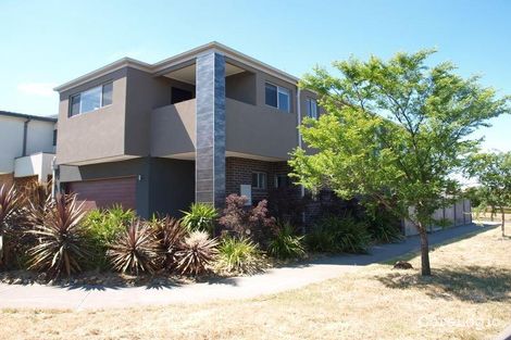 Property photo of 10 Grosvenor Square Craigieburn VIC 3064
