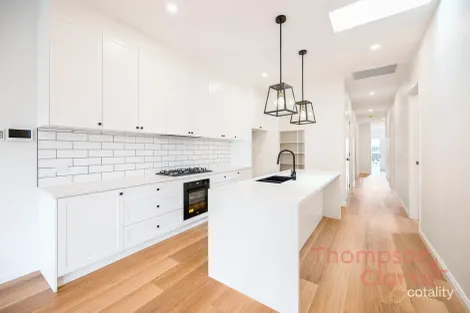 Property photo of 19 Caputar Way Lochinvar NSW 2321