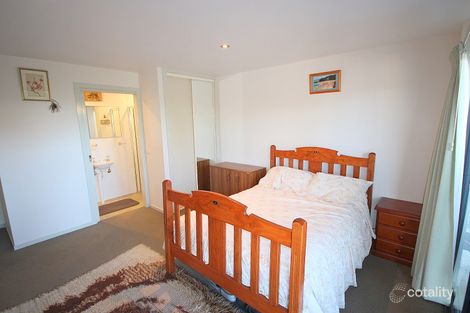 Property photo of 2/6 Bellbird Court Eden NSW 2551