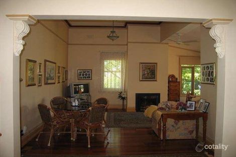 Property photo of 24-26 Victoria Street Chiltern VIC 3683