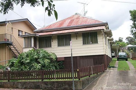 25 Harris St, Windsor, QLD 4030