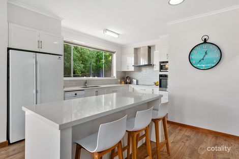Property photo of 4 Bird Avenue Myrtleford VIC 3737