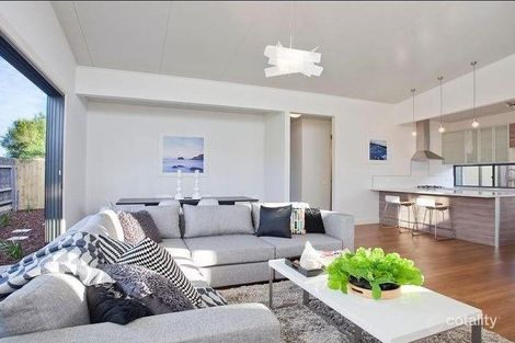 Property photo of 2/9 Grass Tree Court Torquay VIC 3228