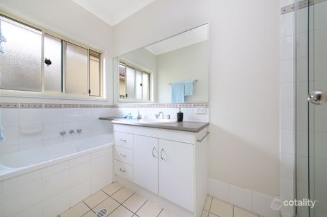 Property photo of 41 Palma Crescent Varsity Lakes QLD 4227