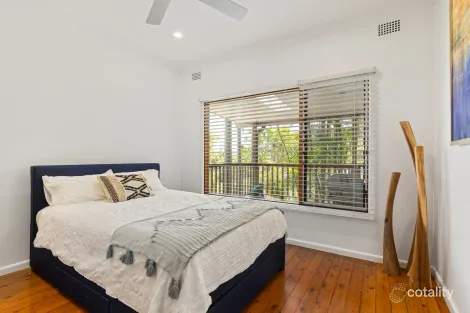 Property photo of 25 Binburra Avenue Avalon Beach NSW 2107