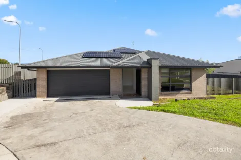 1 Prior Cct, West Kempsey, NSW 2440