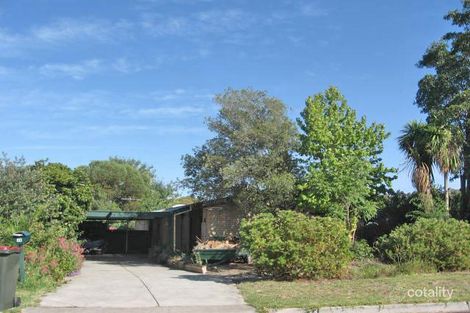 28 De Sassenay Cres, Modbury Heights, SA 5092