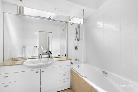Property photo of 24/52 Darling Point Road Darling Point NSW 2027