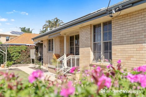 Property photo of 12 Delando Crescent Marks Point NSW 2280