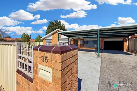 35 Saratoga Cres, Keilor Downs, VIC 3038