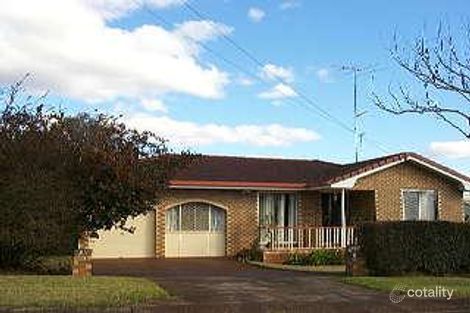 32 Cleary St, Centenary Heights, QLD 4350