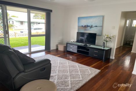 36 Hibiscus St, Urangan, QLD 4655