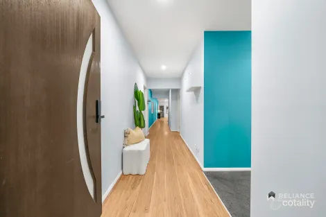 Property photo of 15 Duclair Avenue Werribee VIC 3030