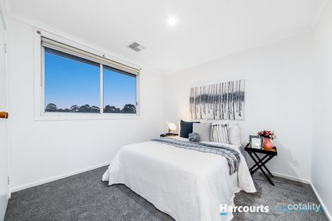 Property photo of 19 Turramurra Drive Keysborough VIC 3173