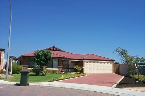 18 Holyrood Cl, Orelia, WA 6167