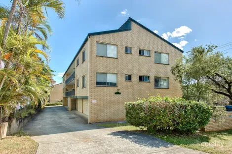 Property photo of 3/28 Bourne Street Clayfield QLD 4011