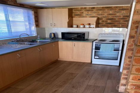 Property photo of 1/188 Prince Edward Avenue Culburra Beach NSW 2540