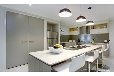 Property photo of 3 Ruby Cove Mornington VIC 3931