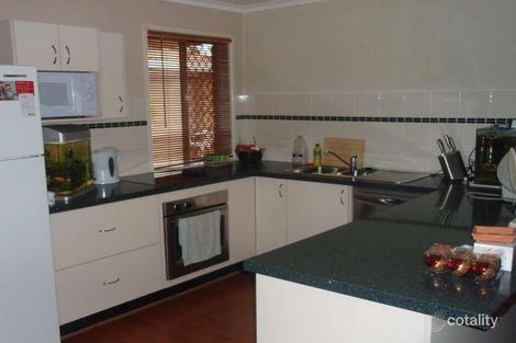 Property photo of 2/102 Amarina Avenue Mooloolaba QLD 4557