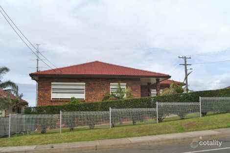 205 Flagstaff Rd, Lake Heights, NSW 2502