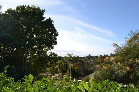 Property photo of 18 Binya Place Ocean Shores NSW 2483