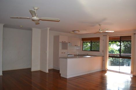 Property photo of 18 Binya Place Ocean Shores NSW 2483