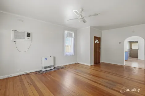 Property photo of 16 Afton Avenue Benalla VIC 3672