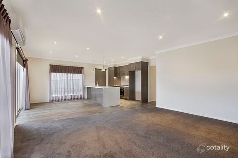 Property photo of 2/417A Napier Street White Hills VIC 3550