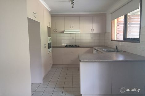 Property photo of 7 St Boswells Avenue Berwick VIC 3806