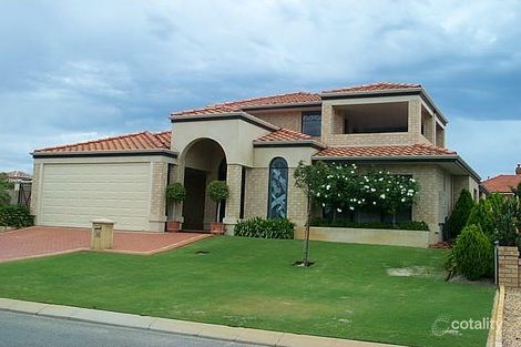 14 Sutherland Cres, Winthrop, WA 6150