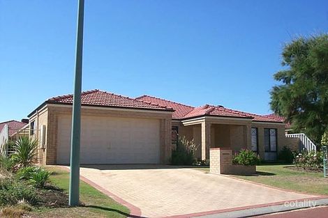 32 St Thomas Loop, Iluka, WA 6028