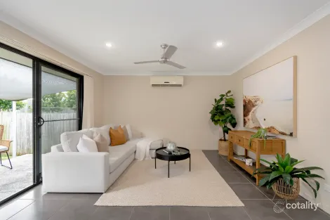 35 Christopher St, Pimpama, QLD 4209