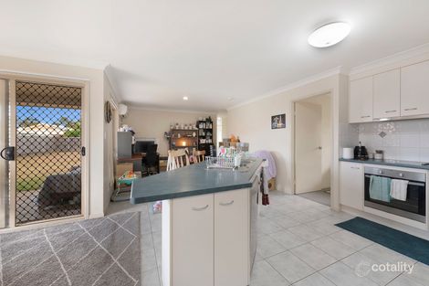 Property photo of 11 Regent Court Thabeban QLD 4670