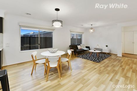 Property photo of 3 Woodgrove Street Craigieburn VIC 3064