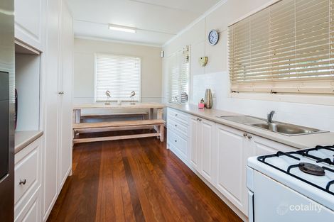 Property photo of 16 Rheims Street Holland Park West QLD 4121