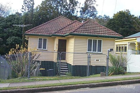 12 Joynt St, Hamilton, QLD 4007