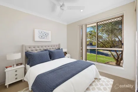 Property photo of 9 Shallow Bay Drive Springfield Lakes QLD 4300