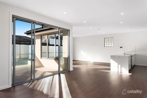 Property photo of 2/4 Keith Avenue Edithvale VIC 3196