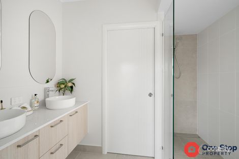 Property photo of 58 Highfield Circuit Bentley Park QLD 4869